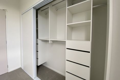 Photo of property in 5/2 Moor Avenue, Te Atatu Peninsula, Auckland, 0610