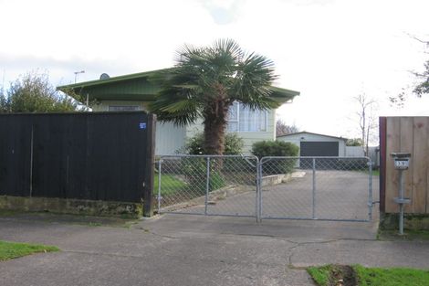 Photo of property in 39 Raglan Avenue, Cloverlea, Palmerston North, 4412