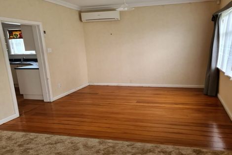 Photo of property in 35 Thomson Street, West End, Palmerston North, 4412