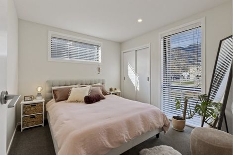 Photo of property in 33 Dewar Street, Lake Hayes, Queenstown, 9304