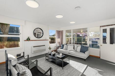 Photo of property in 43 Whitby Street, Burnside, Christchurch, 8053