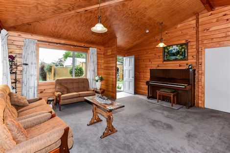 Photo of property in 6a Bygrave Place, Bishopdale, Christchurch, 8053