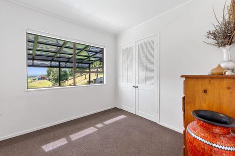 Photo of property in 43 Ohiwa Road, Papakura, 2582