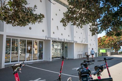 Photo of property in Mariner, 1/140b Oriental Parade, Oriental Bay, Wellington, 6011