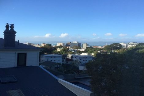 Photo of property in 3/24 Patanga Crescent, Thorndon, Wellington, 6011