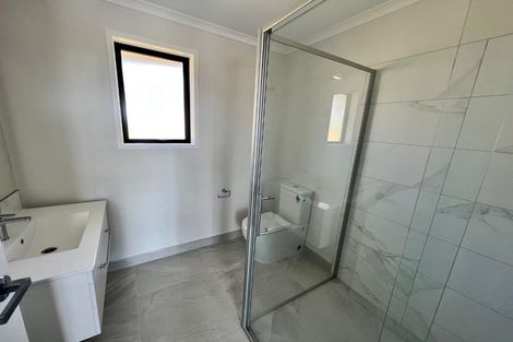 Photo of property in 24 Kerr Crescent, Patumahoe, 2679