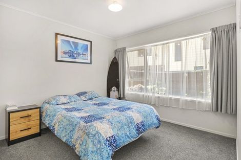 Photo of property in 14 John Street, Raglan, 3225