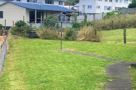 Photo of property in 78-80 Leicester Street, Cannons Creek, Porirua, 5024
