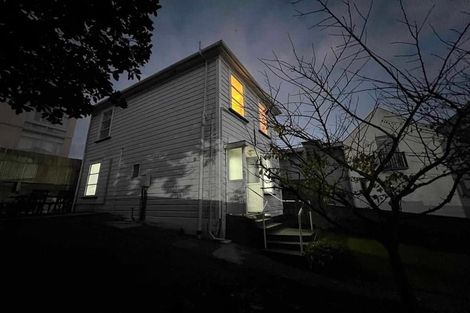 Photo of property in 32-34 Majoribanks Street, Mount Victoria, Wellington, 6011