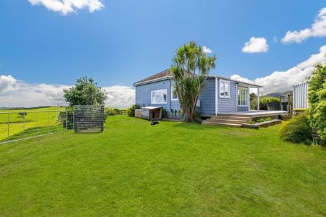 Photo of property in 3050 Kaipara Coast Highway, Glorit, Warkworth, 0984
