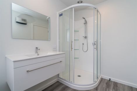 Photo of property in 4 Chatham Street, Waihola, Milton, 9073