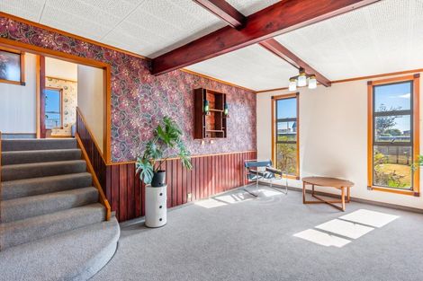 Photo of property in 6 Toi Street, Otaki Beach, Otaki, 5512