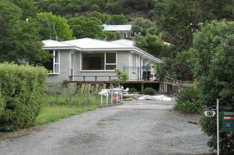 Photo of property in 17 Port Hills Road, Heathcote Valley, Christchurch, 8022