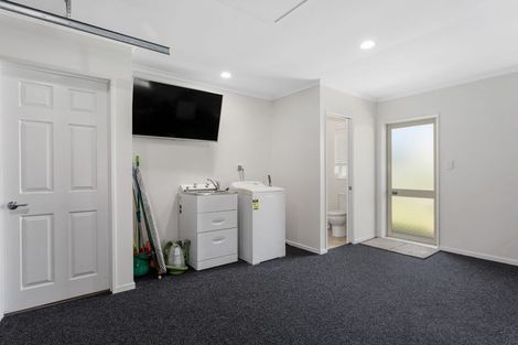 Photo of property in 2 Walnut Grove, Whakatane, 3120