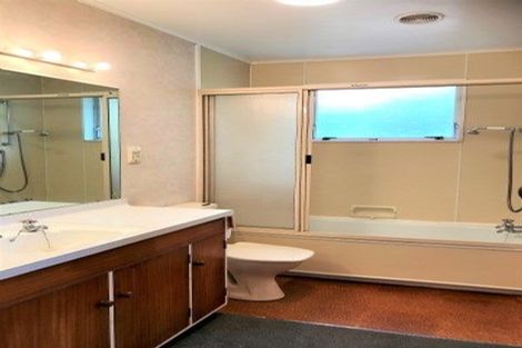 Photo of property in 1 Cabin Lane, Whitby, Porirua, 5024