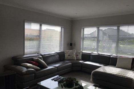 Photo of property in 16 Appaloosa Street, Karaka, Papakura, 2113