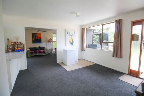 Photo of property in 27 Queen Street, Pareora, 7912