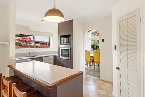 Photo of property in 9 Falls View Road, Haruru, 0204