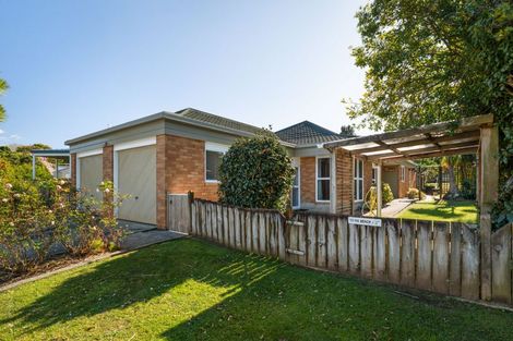 Photo of property in 1 Marina Way, Athenree, Katikati, 3177