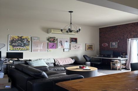 Photo of property in 1/51 Manor Place, Dunedin Central, Dunedin, 9016