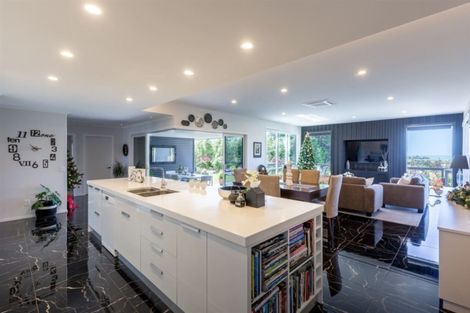 Photo of property in 66 Suncrest Drive, Tasman, Upper Moutere, 7173