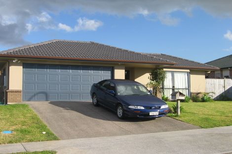 Photo of property in 4 Adrigole Place, East Tamaki, Auckland, 2013