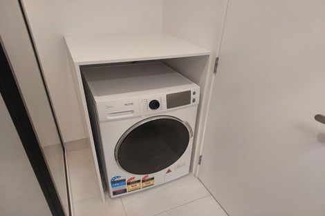 Photo of property in 26 Kotuitui Street, Manukau, Auckland, 2104