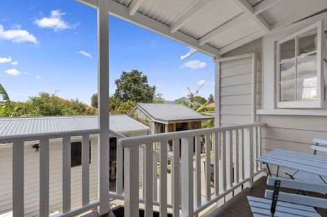 Photo of property in 13 Aramoana Avenue, Devonport, Auckland, 0624