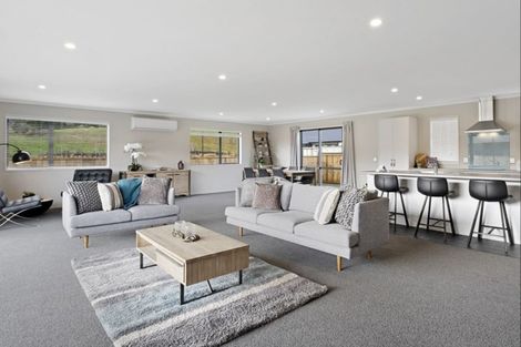 Photo of property in 8 Shepherd Road, Jacks Point, Queenstown, 9371