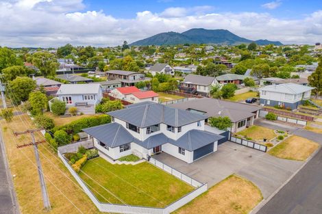 Photo of property in 200 Tamamutu Street, Taupo, 3330