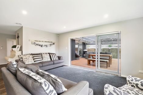 Photo of property in 10 Pyne Crescent, Pokeno, 2402