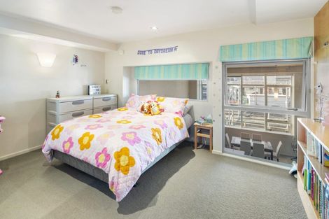 Photo of property in Stadium Garden Flats, 115/107 Thorndon Quay, Pipitea, Wellington, 6011