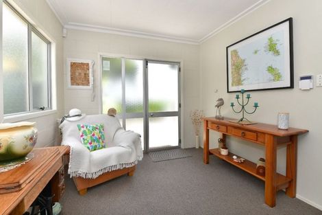 Photo of property in 12 Snells Beach Road, Snells Beach, 0920