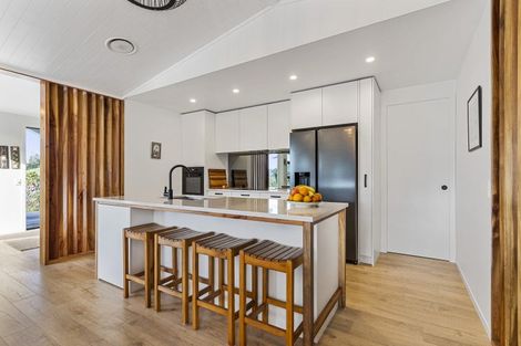 Photo of property in 19 Titoki Lane, Whangamata, 3691