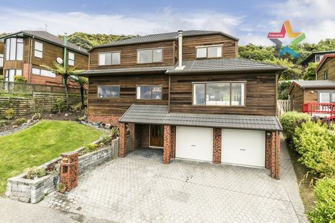 Photo of property in 18 Kilsyth Street, Karori, Wellington, 6012