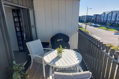 Photo of property in 43 Kauri Amber Road, Westgate, Auckland, 0614