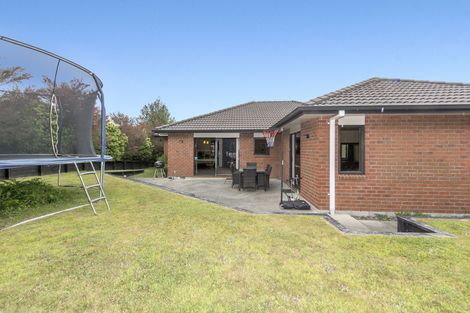 Photo of property in 22 Rosella Drive, Welcome Bay, Tauranga, 3112