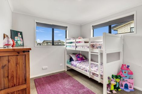 Photo of property in 90 Banks Street, Marfell, New Plymouth, 4310