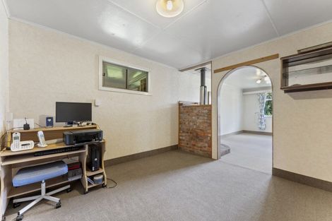 Photo of property in 3 Caversham Road, Westmere, Whanganui, 4501