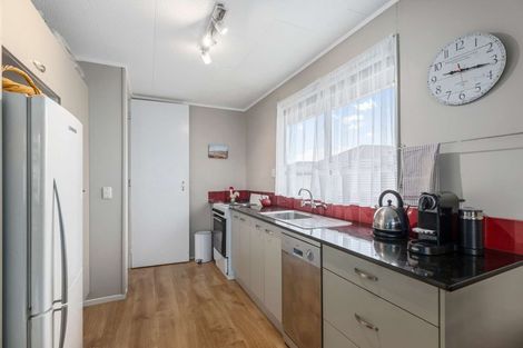 Photo of property in 2/38 Barrys Road, Glendene, Auckland, 0602