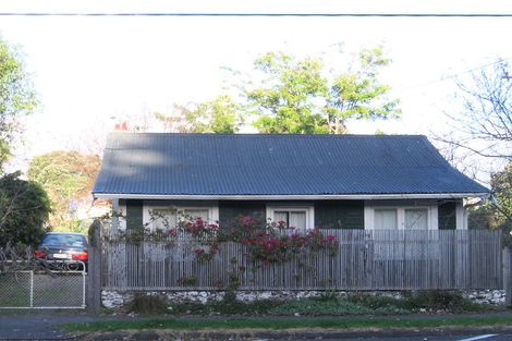 Photo of property in 38 Tutere Street, Waikanae Beach, Waikanae, 5036