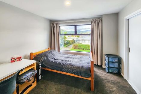 Photo of property in 20 Reading Street, Wainuiomata, Lower Hutt, 5014