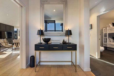 Photo of property in 6 Fife Court, Jacks Point, Queenstown, 9371