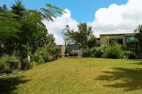 Photo of property in 21 Koutu Point Road, Opononi, Kaikohe, 0473