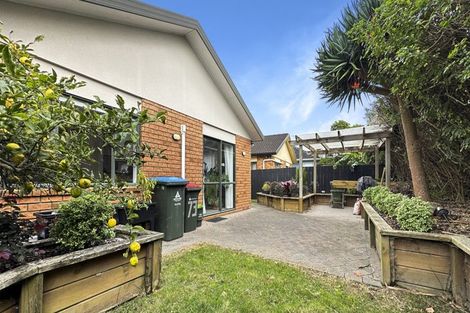 Photo of property in 73 Hamlin Road, Mount Wellington, Auckland, 1060