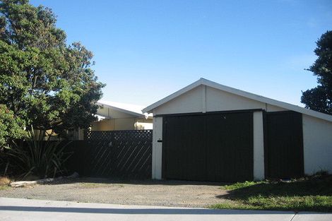 Photo of property in 11 Aperahama Street, Paekakariki, 5034