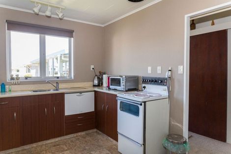 Photo of property in 39c Burns Street, Dannevirke, 4930