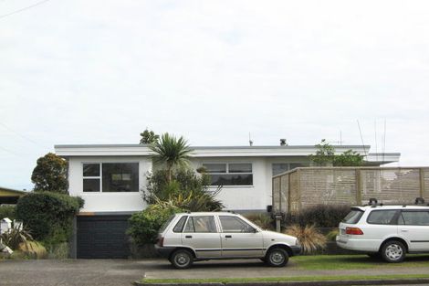 Photo of property in 126a Seaview Road, Westown, New Plymouth, 4310