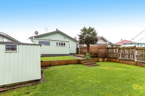 Photo of property in 12 Ngaio Street, Strandon, New Plymouth, 4312