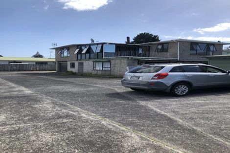 Photo of property in 20 Christmas Road, Manurewa, Auckland, 2102